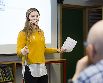 ANETTE P13A5406 copy.jpg